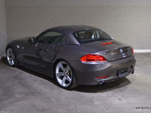 Used 2010 BMW Z4 sDrive35i image 29