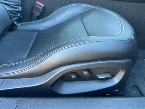 Used 2016 Chevrolet Corvette Stingray Coupe w/ 2LT Preferred Equipment Group image 19