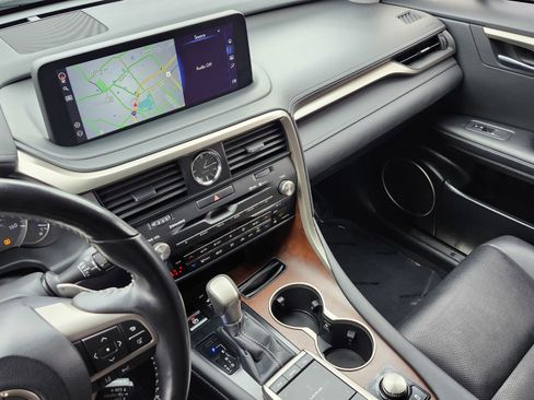 Used 2022 Lexus RX 450hL AWD w/ Premium Package image 36