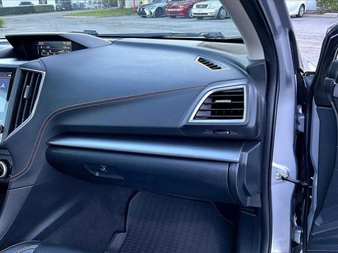 Used 2020 Subaru Crosstrek 2.0i Limited w/ Moonroof Package image 26