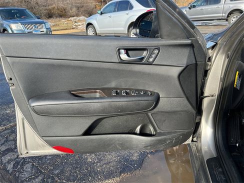 Used 2016 Kia Optima EX w/ Premium Package image 11