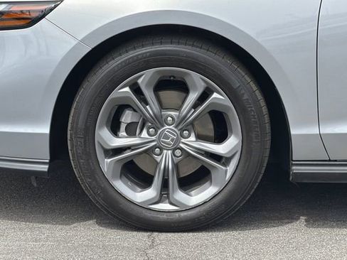 Certified 2024 Honda Accord EX image 32