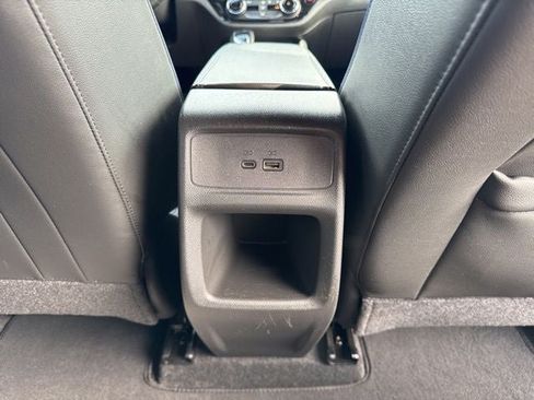 Used 2024 Buick Envista Sport Touring w/ Convenience II Package FWD image 24