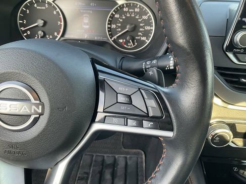 Certified 2024 Nissan Altima 2.5 SR image 24