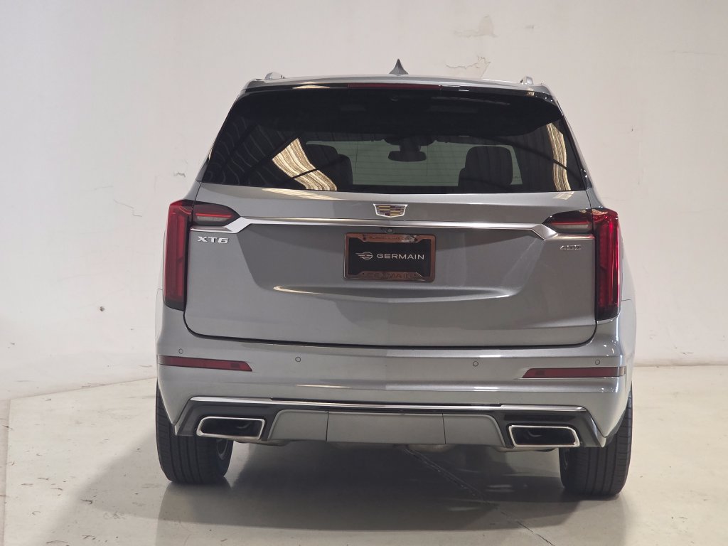 Used 2023 Cadillac XT6 Premium Luxury FWD image 6