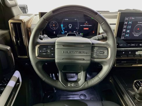 Used 2024 GMC Hummer EV 3X w/ Extreme Off-Road Package AWD/4WD image 11