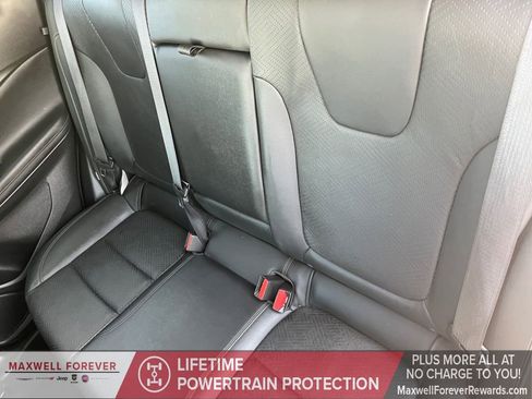 Used 2023 Buick Encore GX Essence w/ Experience Buick Package image 22