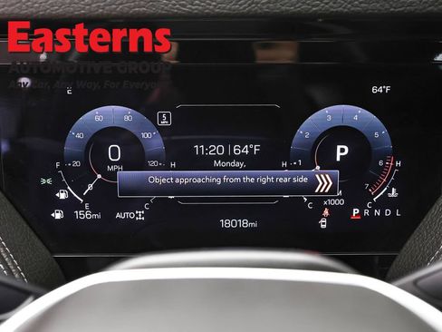 Used 2025 GMC Yukon XL Denali AWD/4WD image 18