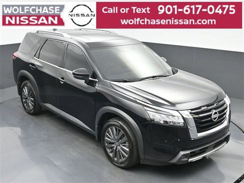 Used 2024 Nissan Pathfinder SL w/ SL Premium Package image 34