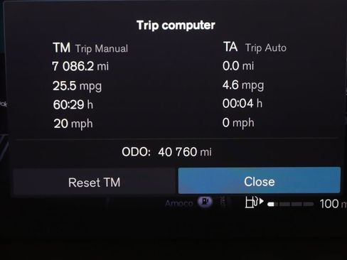 Used 2023 Volvo XC60 B5 Plus w/ Climate Package image 37