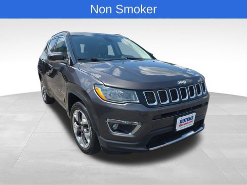 Used 2020 Jeep Compass Limited AWD/4WD image 8