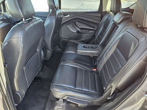 Used 2019 Ford Escape SEL image 21