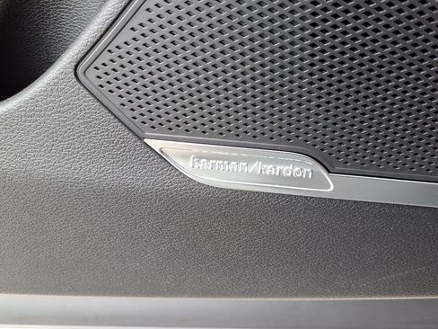 Used 2025 Kia Sportage SX FWD image 20