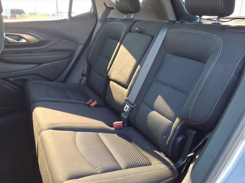 Used 2024 GMC Terrain SLE FWD image 23