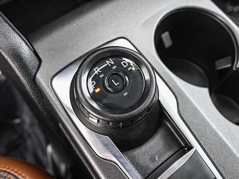 Certified 2025 Ford Bronco Sport Outer Banks w/ Outer Banks Tech Package+ AWD/4WD image 27