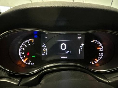 Used 2018 Jeep Grand Cherokee Altitude AWD/4WD image 11