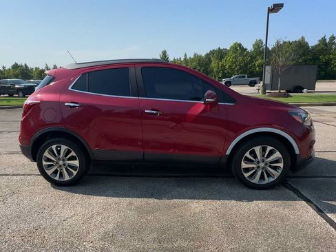 Used 2019 Buick Encore Preferred FWD image 9