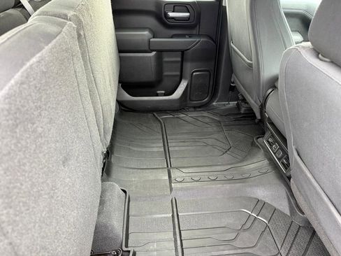 Used 2019 Chevrolet Silverado 1500 LT image 17