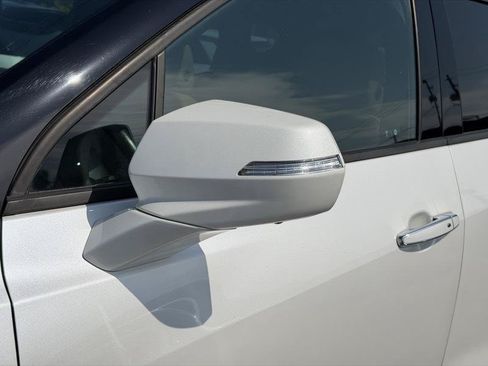 Used 2020 Chevrolet Blazer Premier w/ Driver Confidence II Package FWD image 8