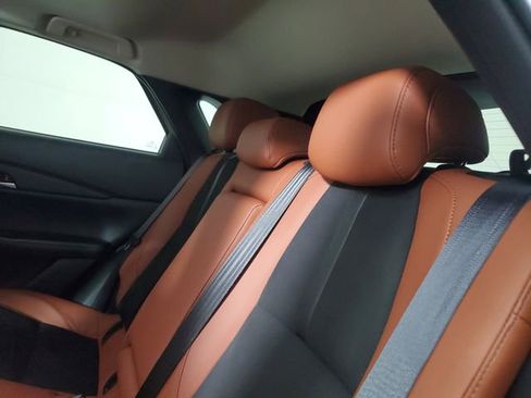 Used 2025 MAZDA CX-30 Carbon image 13