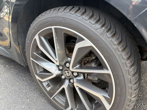 Used 2020 Toyota Corolla SE FWD image 19