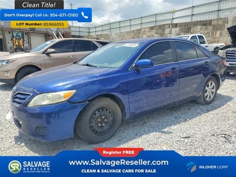 Used 2011 Toyota Camry LE w/ LE Extra-Value Pkg FWD image 1