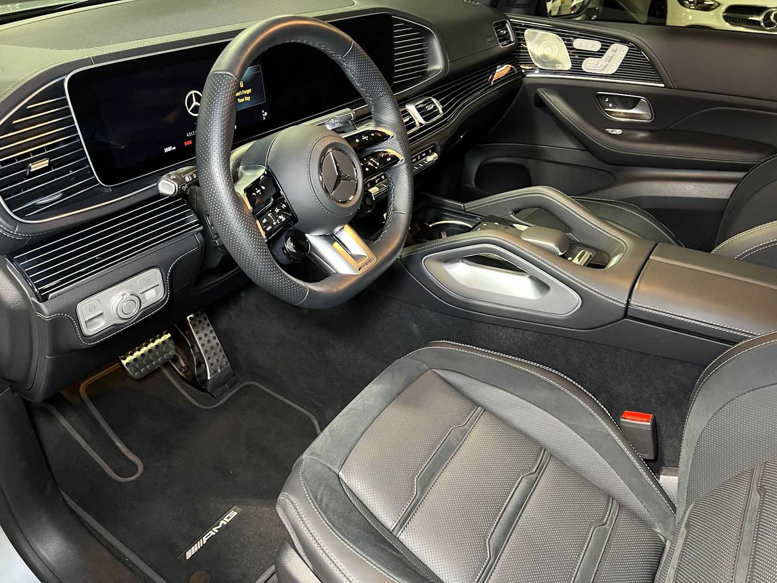 Used 2026 Mercedes-Benz GLE 53 AMG 4MATIC image 26