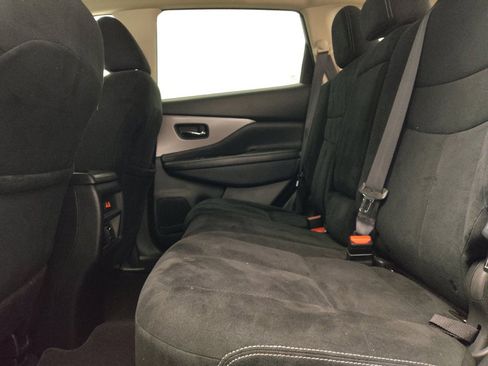 Used 2019 Nissan Murano SV w/ Premium Package AWD/4WD image 18