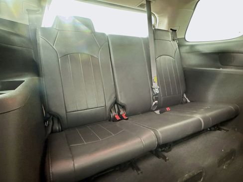 Used 2017 GMC Acadia Limited SLT image 33