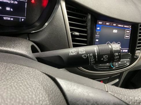 Used 2020 Chevrolet Trax LS AWD/4WD image 19