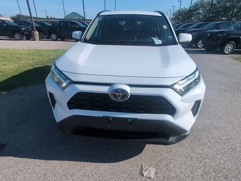 Certified 2025 Toyota RAV4 XLE FWD image 14