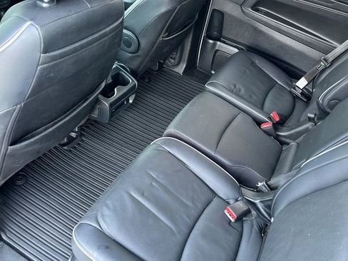 Used 2023 Honda Odyssey Elite image 13