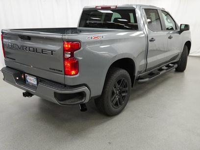 New 2026 Chevrolet Silverado 1500 Custom w/ Turbomax Blackout Package