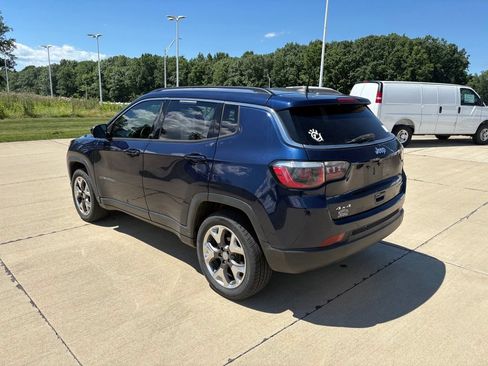 Used 2019 Jeep Compass Limited AWD/4WD image 4