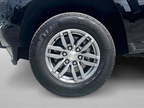 Used 2024 Chevrolet Colorado LT w/ LT Convenience Package RWD image 10