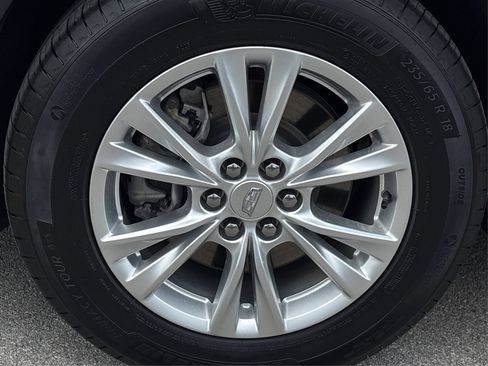 Certified 2023 Cadillac XT6 Luxury FWD image 14