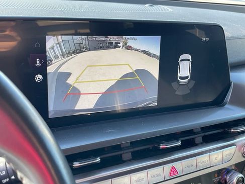 Certified 2025 Kia Telluride S AWD/4WD image 17