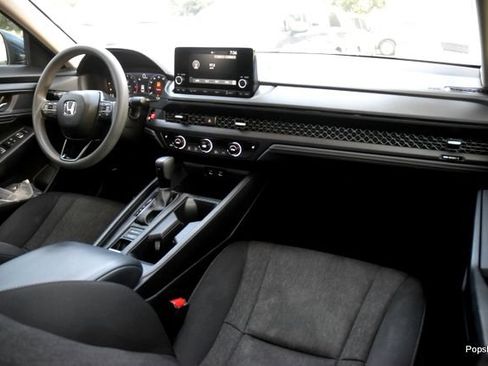 Certified 2024 Honda Accord EX image 15