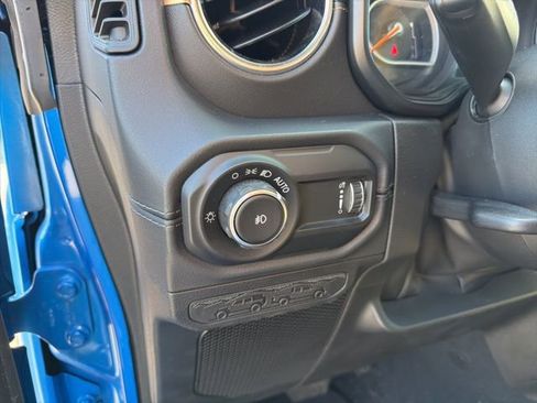 Used 2024 Jeep Wrangler Sahara w/ Technology Group image 20