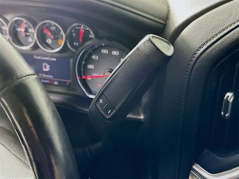 Used 2021 Chevrolet Silverado 2500 LTZ w/ LTZ Plus Package image 19