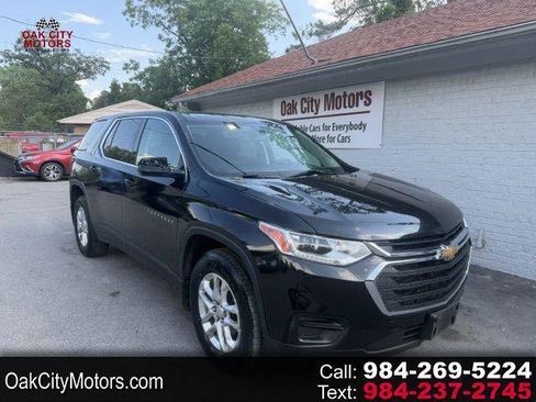 Used 2019 Chevrolet Traverse LS AWD/4WD image 1