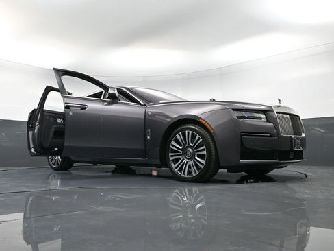 Certified 2023 Rolls-Royce Ghost image 42