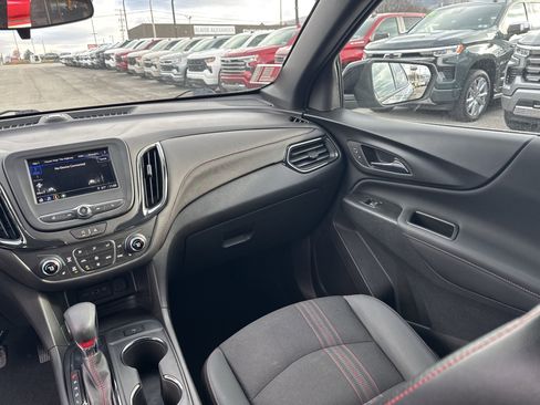 Used 2023 Chevrolet Equinox RS image 15