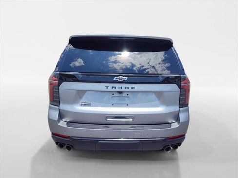 Used 2025 Chevrolet Tahoe Z71 AWD/4WD image 4