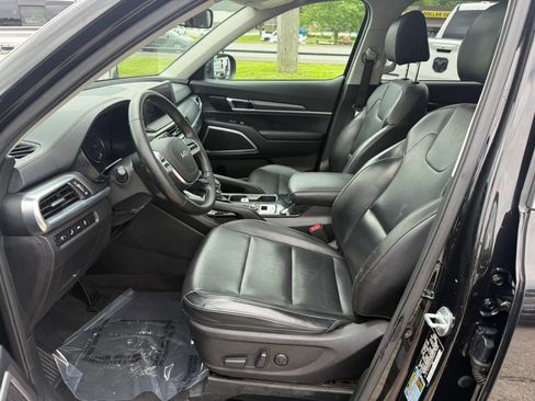 Used 2022 Kia Telluride S FWD image 17