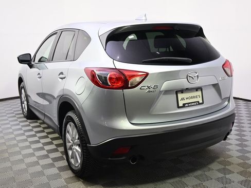 Used 2016 MAZDA CX-5 Touring image 4