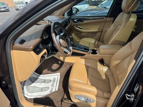 Used 2016 Porsche Macan S image 9