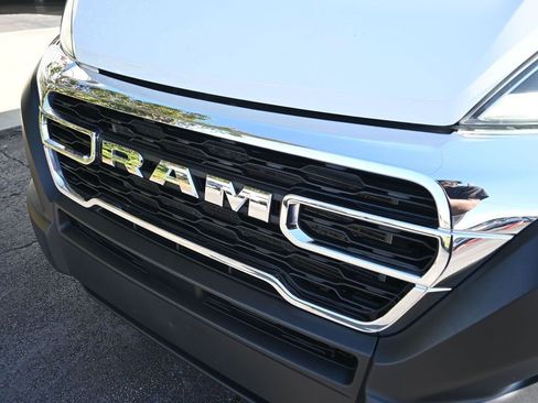 Used 2024 RAM ProMaster 3500 w/ Quick Order Package 22G SLT FWD image 15