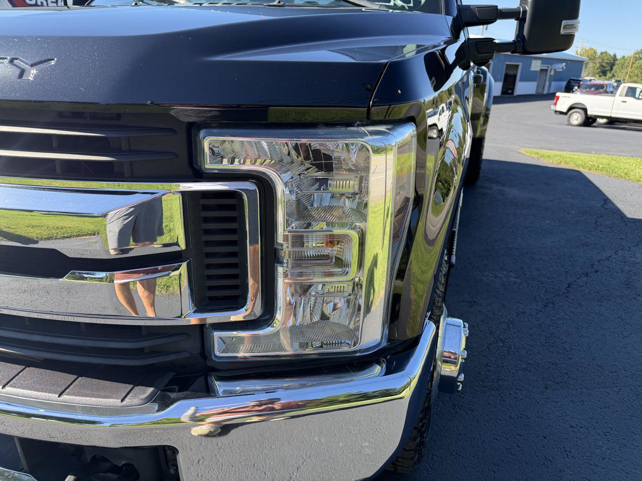 Used 2019 Ford F350 XL w/ STX Appearance Package AWD/4WD image 9