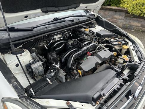 Used 2014 Subaru Crosstrek 2.0i Limited w/ Popular Package #2 image 13